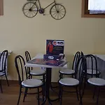 Casa *